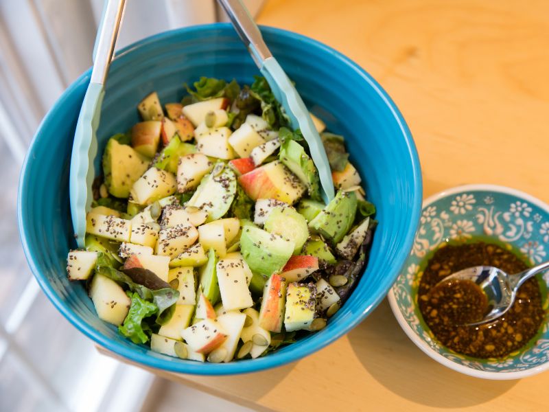 Bio Chiasamen im Salat