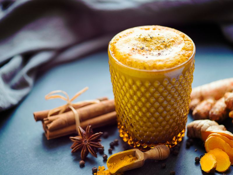 Kurkuma Latte mit Bio Kurkuma