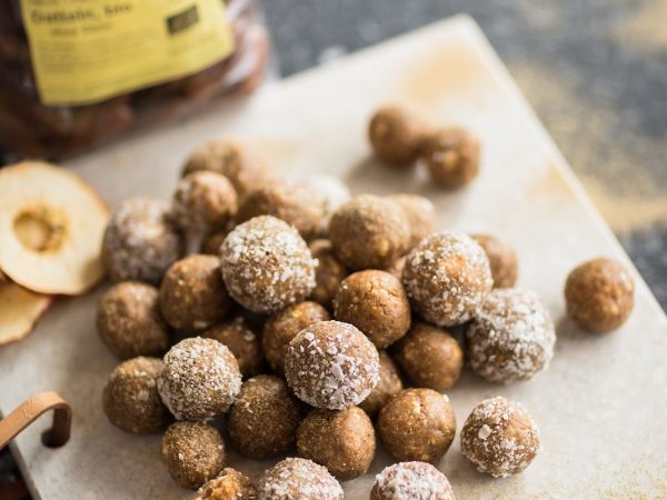 Apfel-Zimt Bliss Balls
