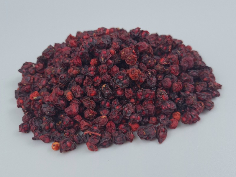 getrocknete Schizandra Beeren lose