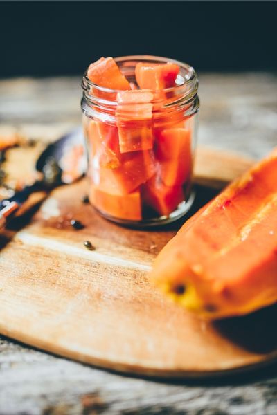 papaya-wuerfel-im-glas