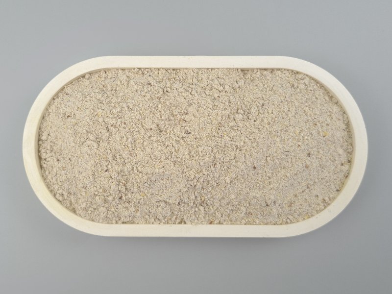 gekeimter Porridge in Schale von oben