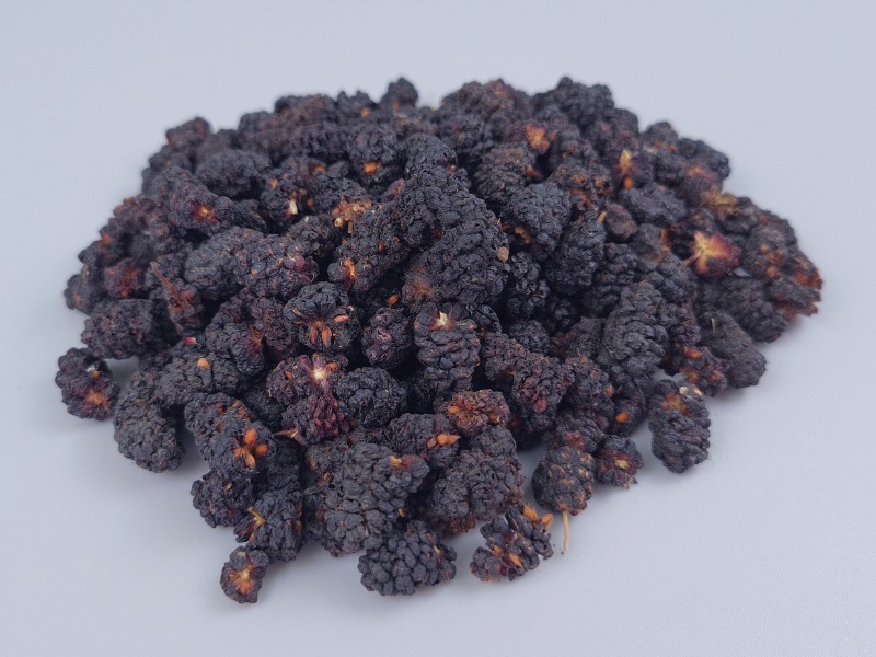 Schwarze bio Maulbeeren getrocknet lose