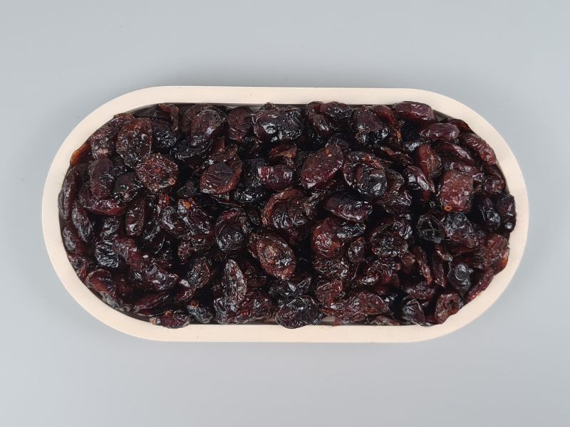 Bio Cranberries getrockent, gesüßt mit Apfeldicksaft - in der Schale von oben