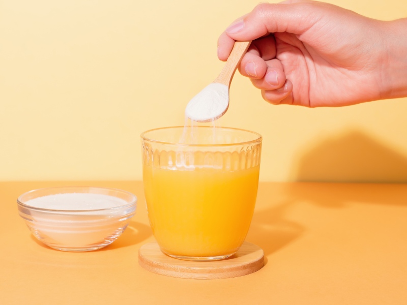 MSM Pulver mit Orangensaft