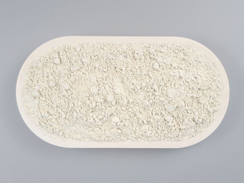 Bio Maronimehl in einer Schale von oben