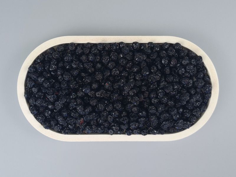 Waldheidelbeeren getrocknet, bio - in der Schale von oben