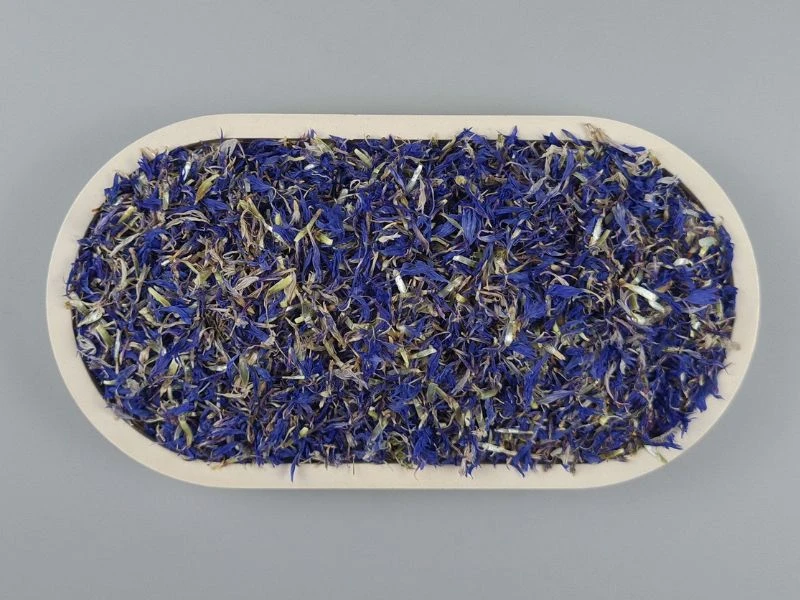 Bio Kornblumenblütenblätter  - Schale von oben