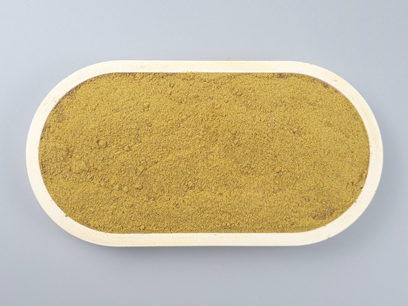 BiomPlus Kräuter in einer Schale von oben