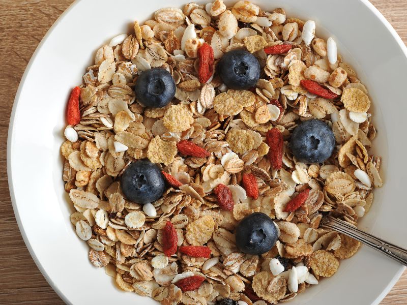 getrocknete Goji Beeren im Müsli