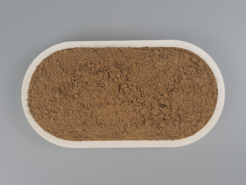 Bio Ayurvedische Gewürzmischung in der Schale