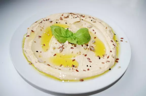 Hummus-aus-Kichererbsenmehl